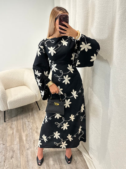 Robe LAYA