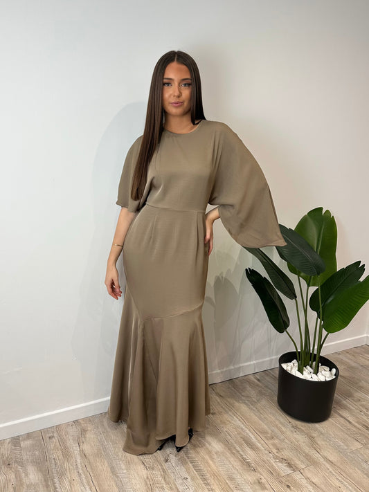 Robe LAYNA