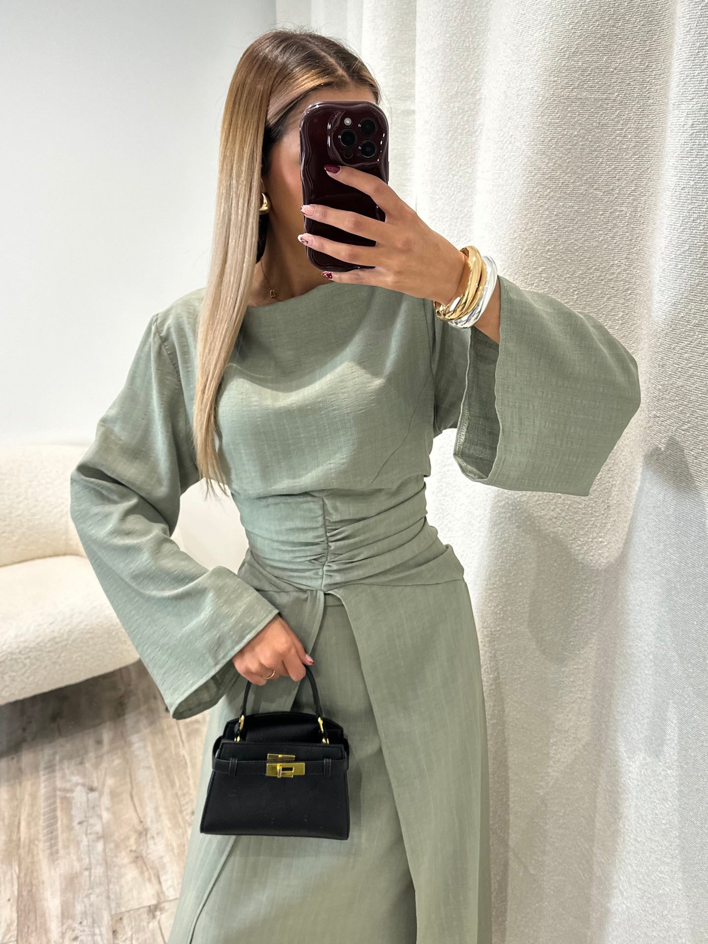 Robe LINAYA